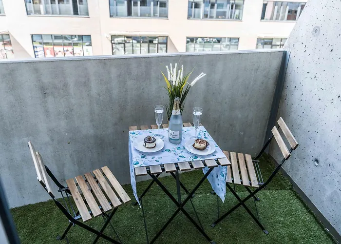 Rent Like Home - Slonimskiego 2
